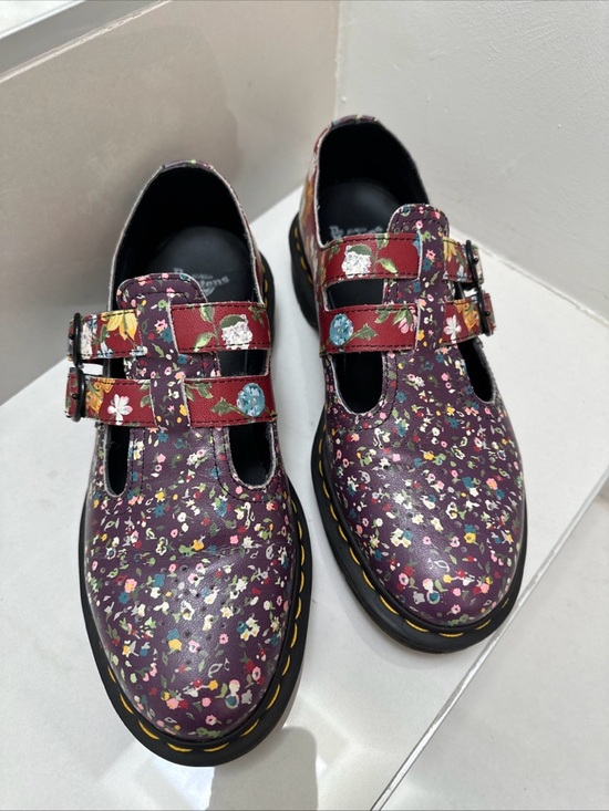 Dr. Martens Shoes - Dr Martens Floral Burgundy Mary Jane Shoes with Double Buckle womens sz 9 rare